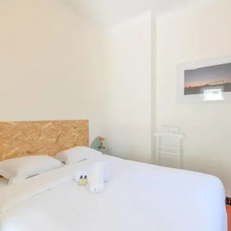 Beautiful And Bright Two Steps From The Vieux-port - Air Marseille